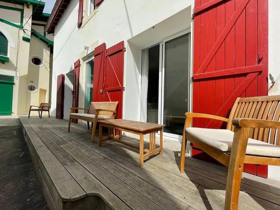 别墅 Maison Spacieuse Terrasse Ensoleillee Proche Ocean 比亚里茨